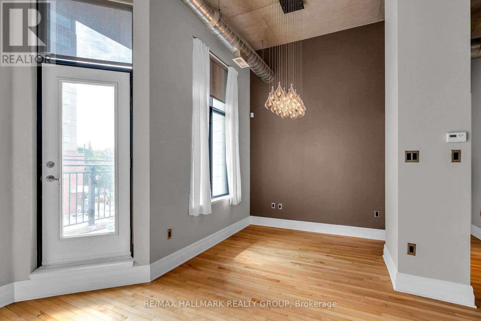 206 - 420 Berkley Avenue