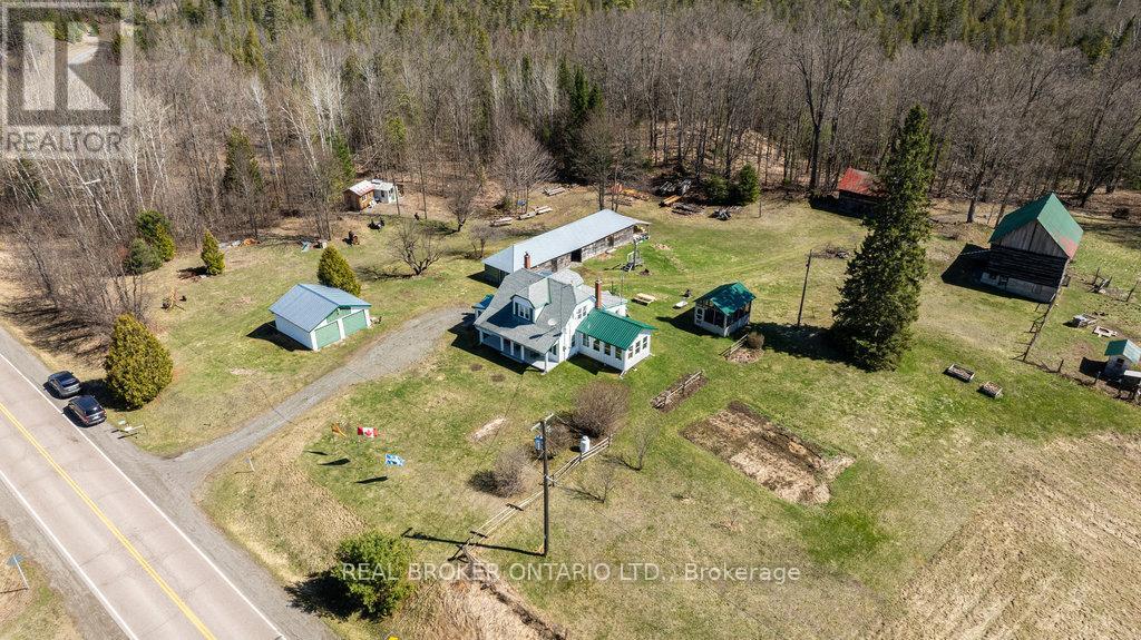 9754 Highway 511 Highway