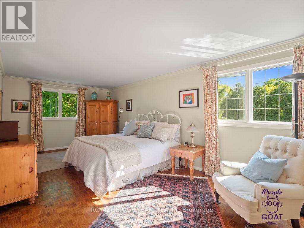 5 Erinlea Court
