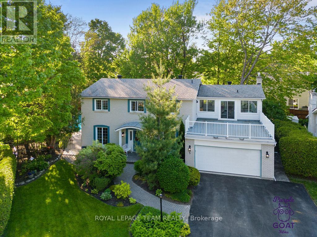 5 Erinlea Court