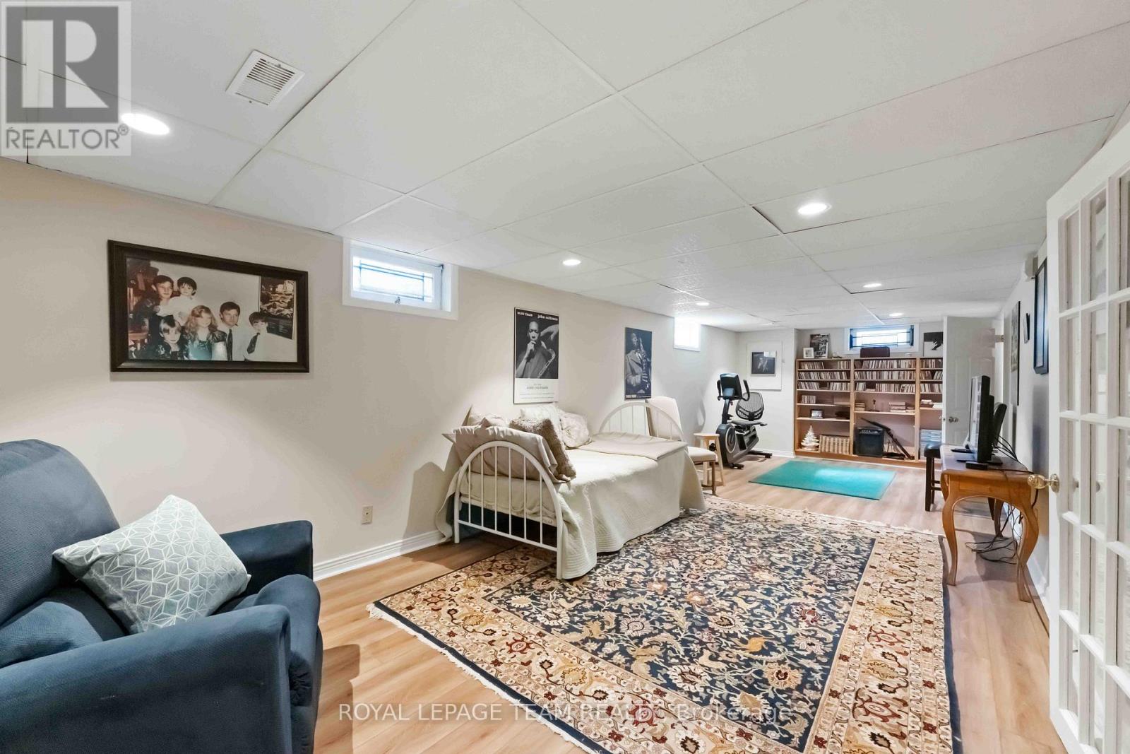 5 Erinlea Court