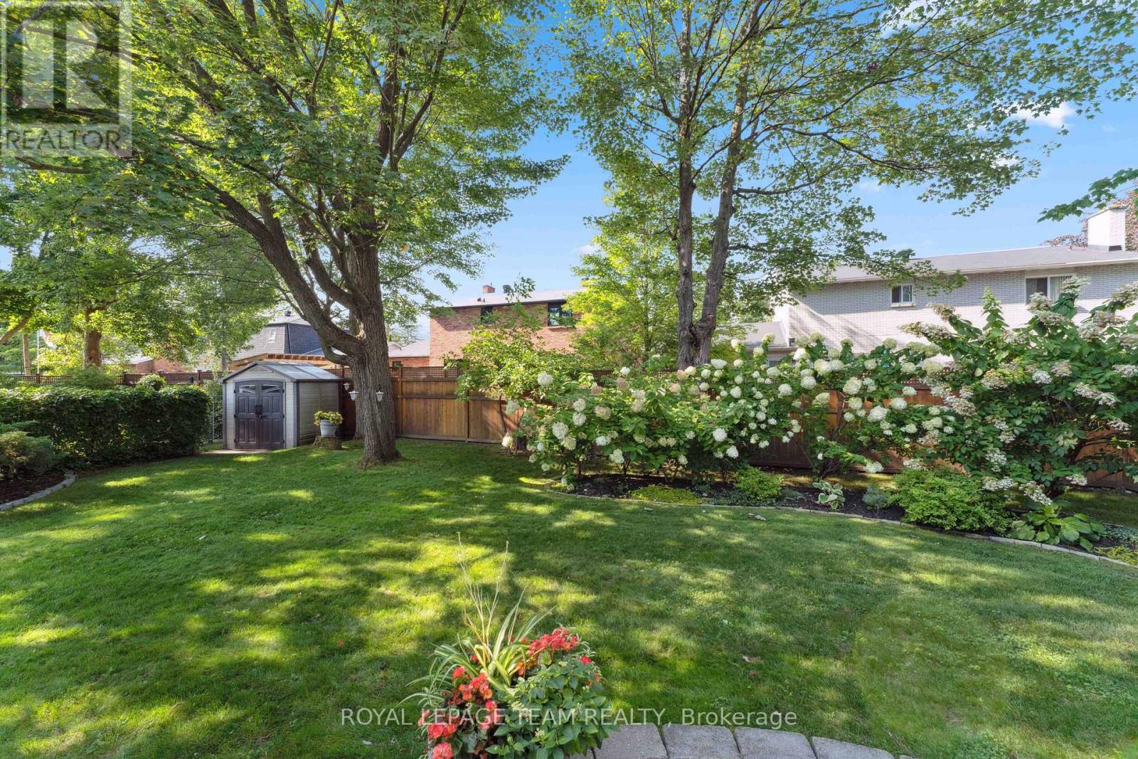 5 Erinlea Court