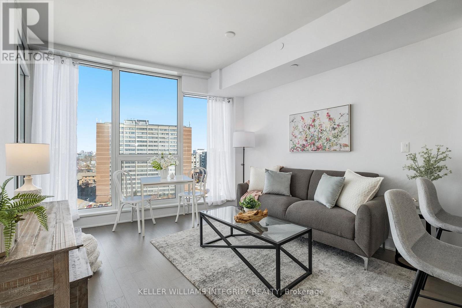 1007 - 485 Richmond Road