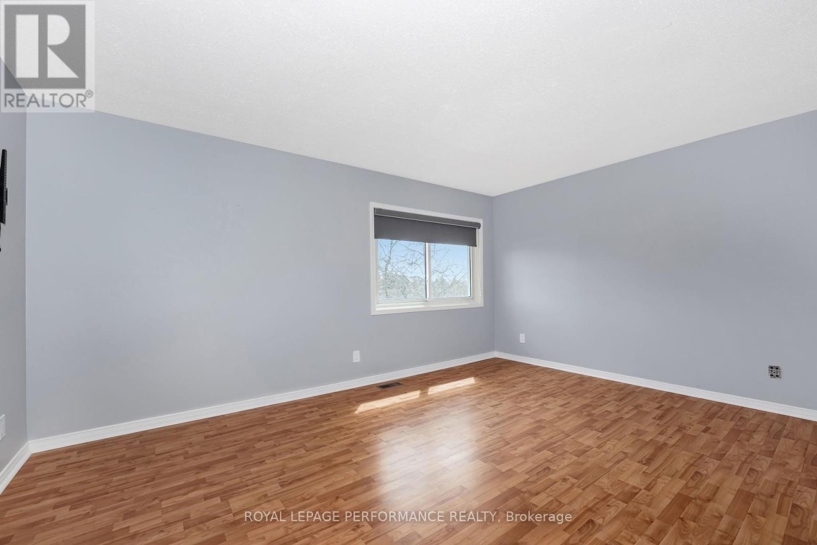 52 Saddlehorn Crescent