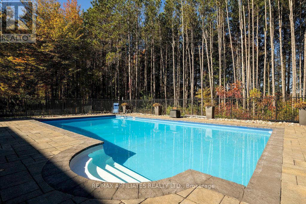 2284 Summerside Drive