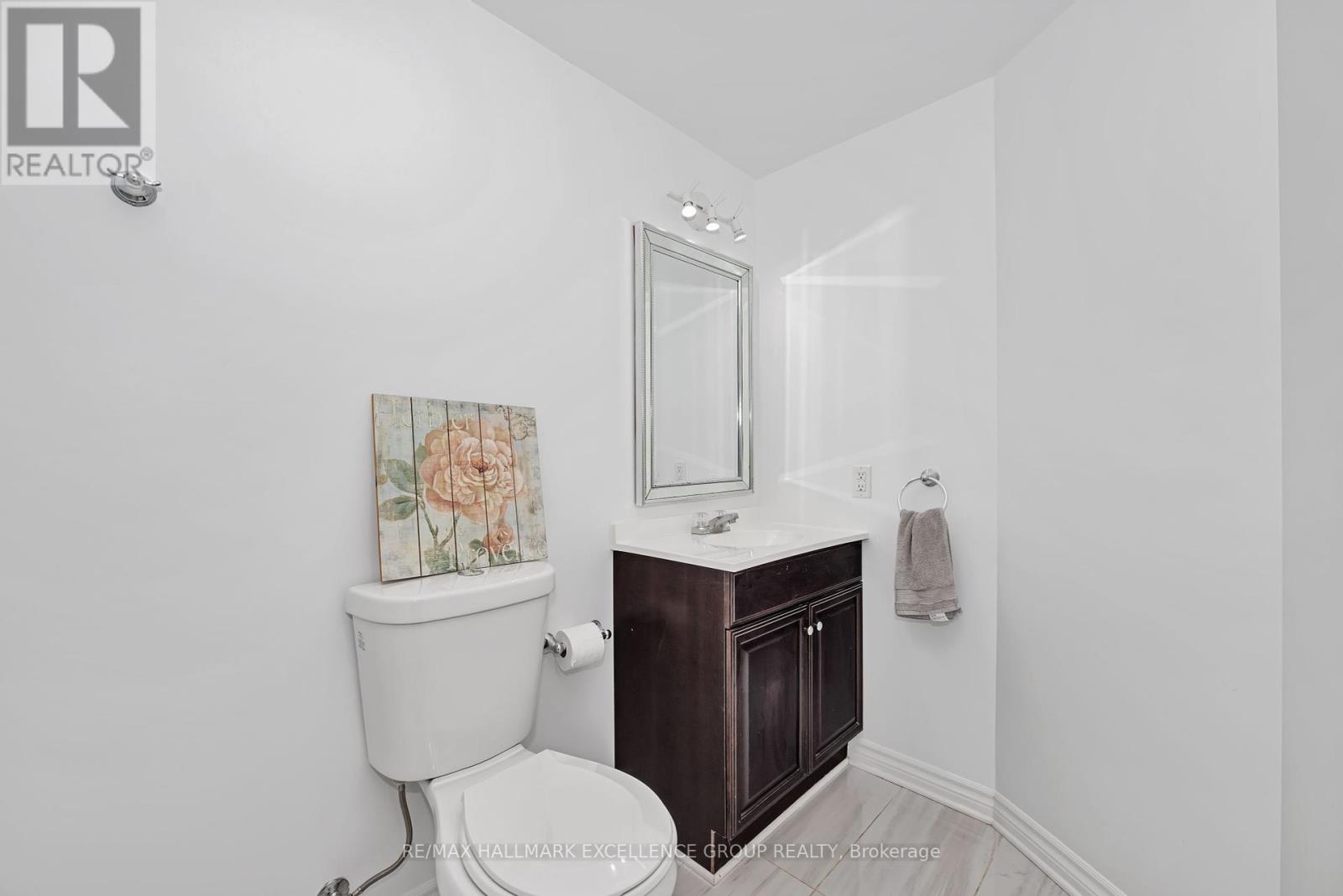 581 Emerald Street
