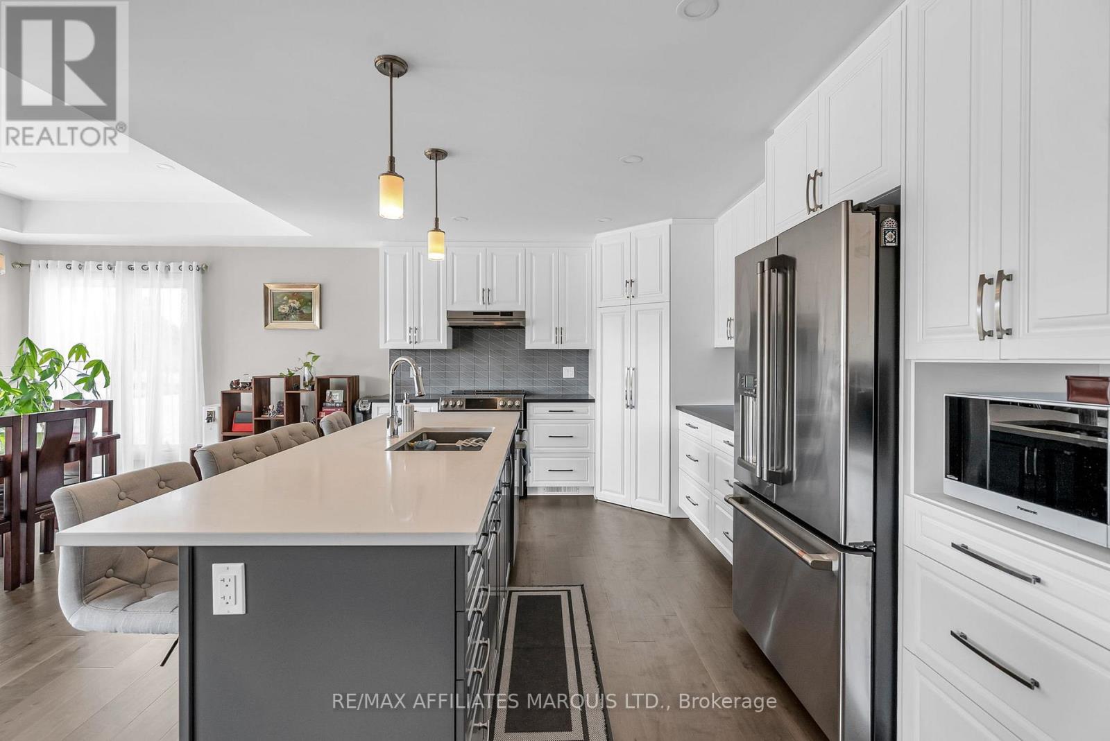 29 Whitetail Avenue