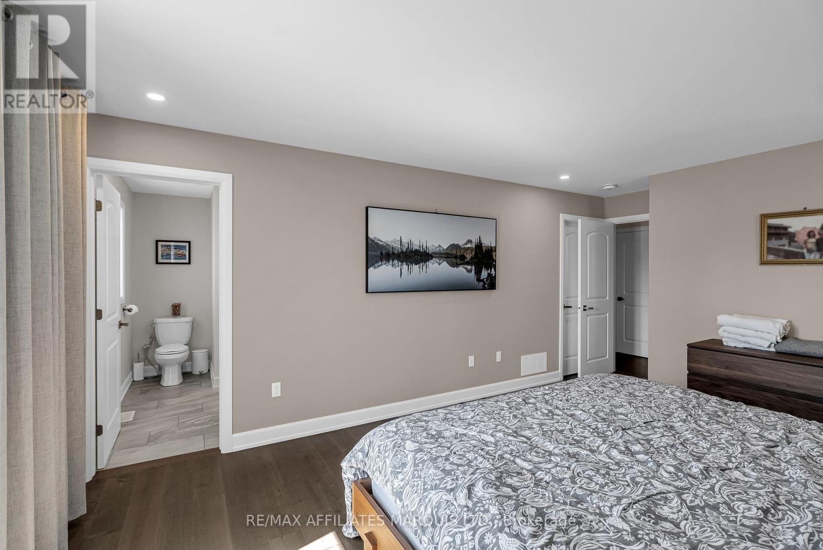 29 Whitetail Avenue