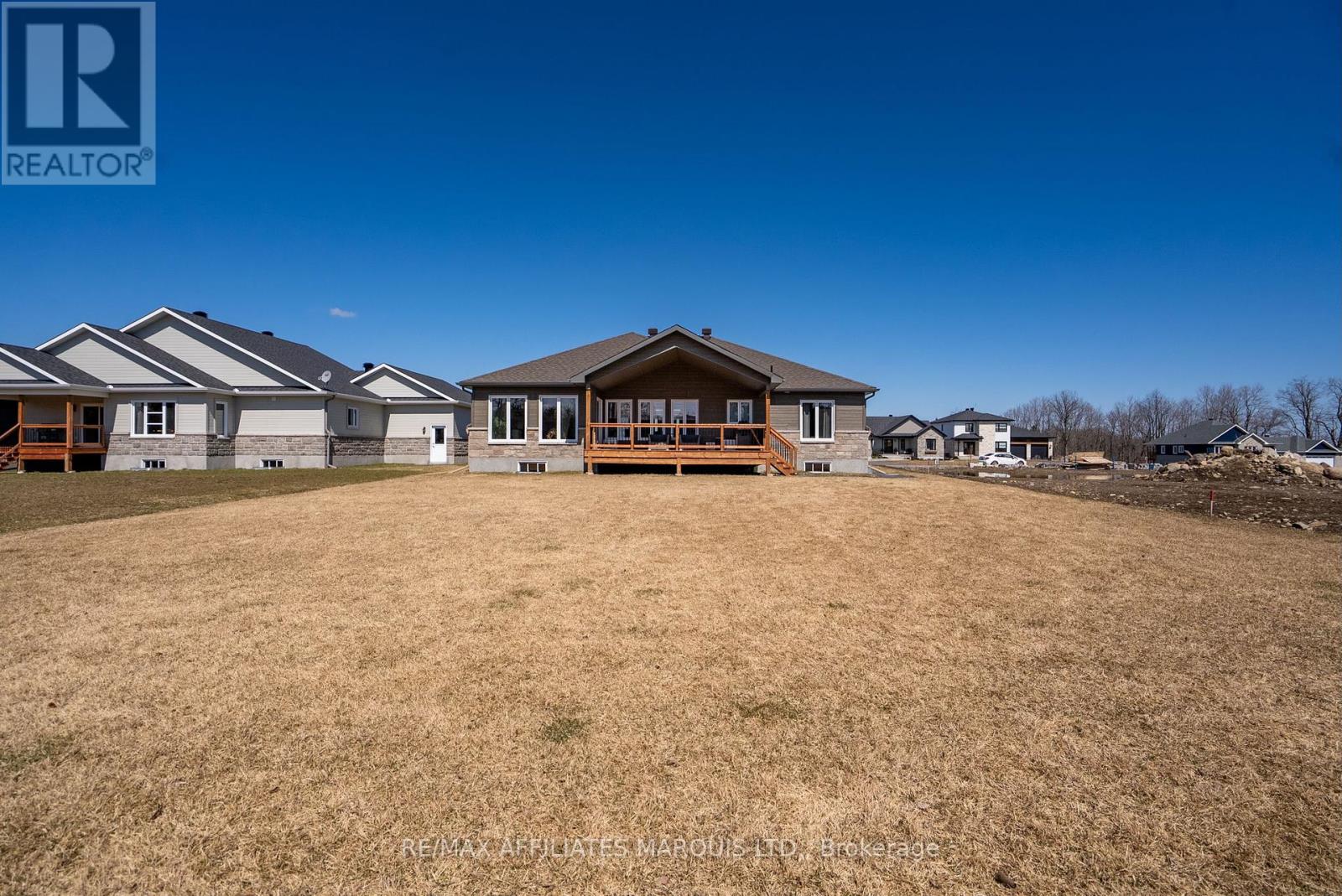29 Whitetail Avenue
