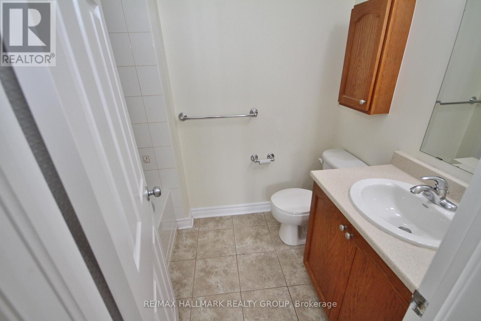 148 Paseo Private