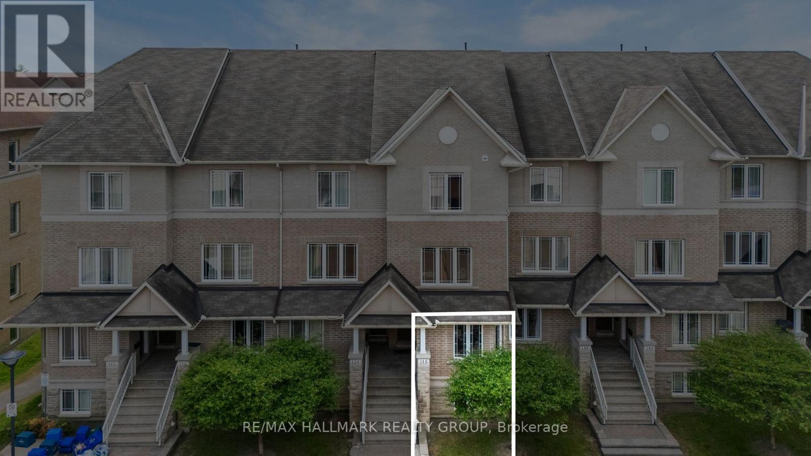 148 Paseo Private