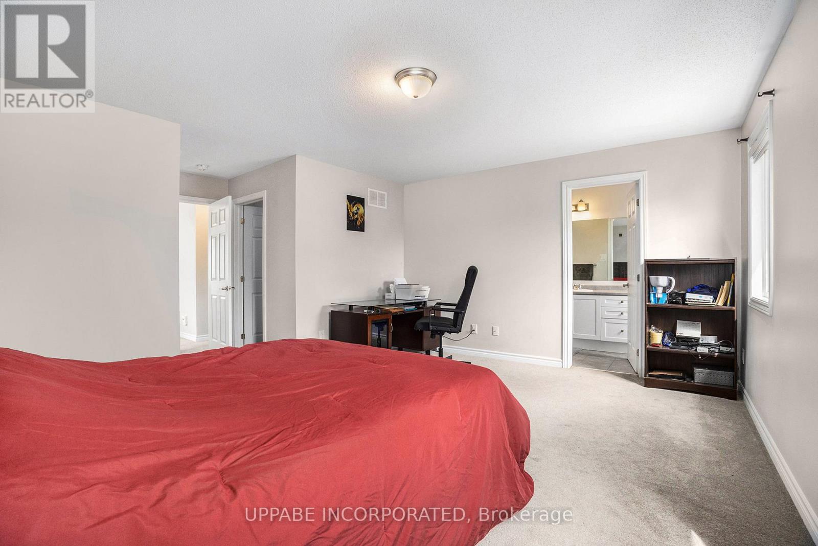 2326 Watercolours Way