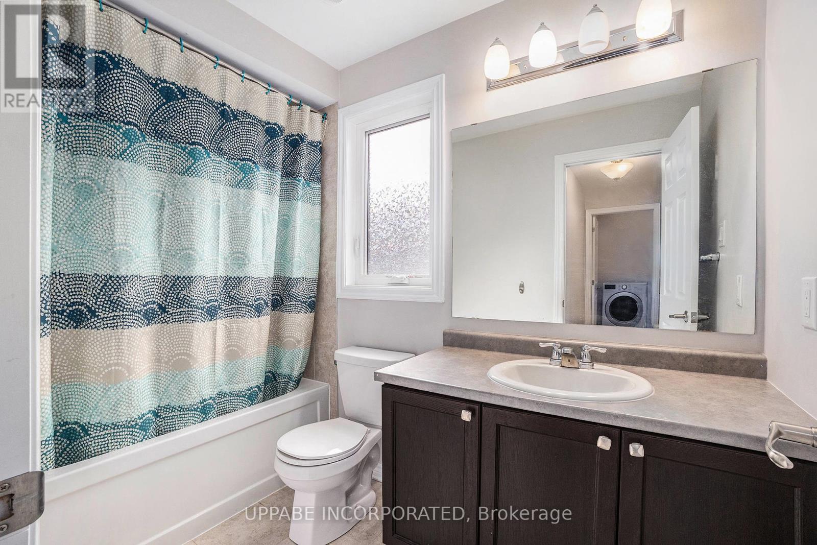 2326 Watercolours Way