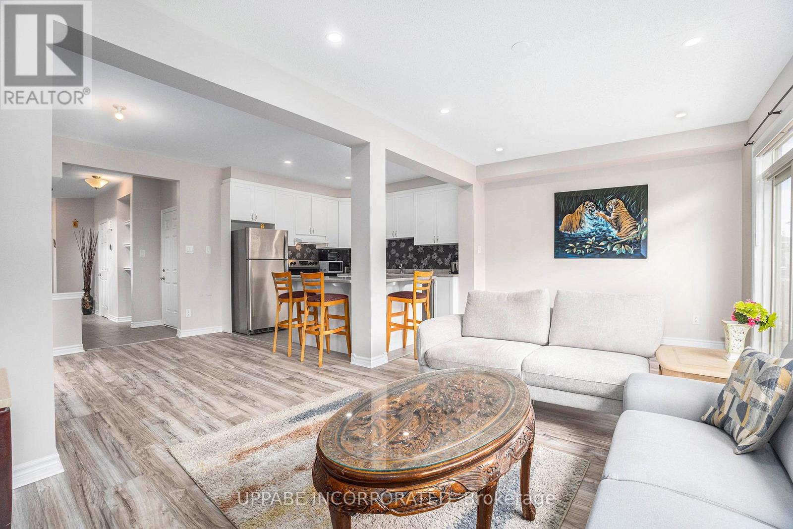 2326 Watercolours Way