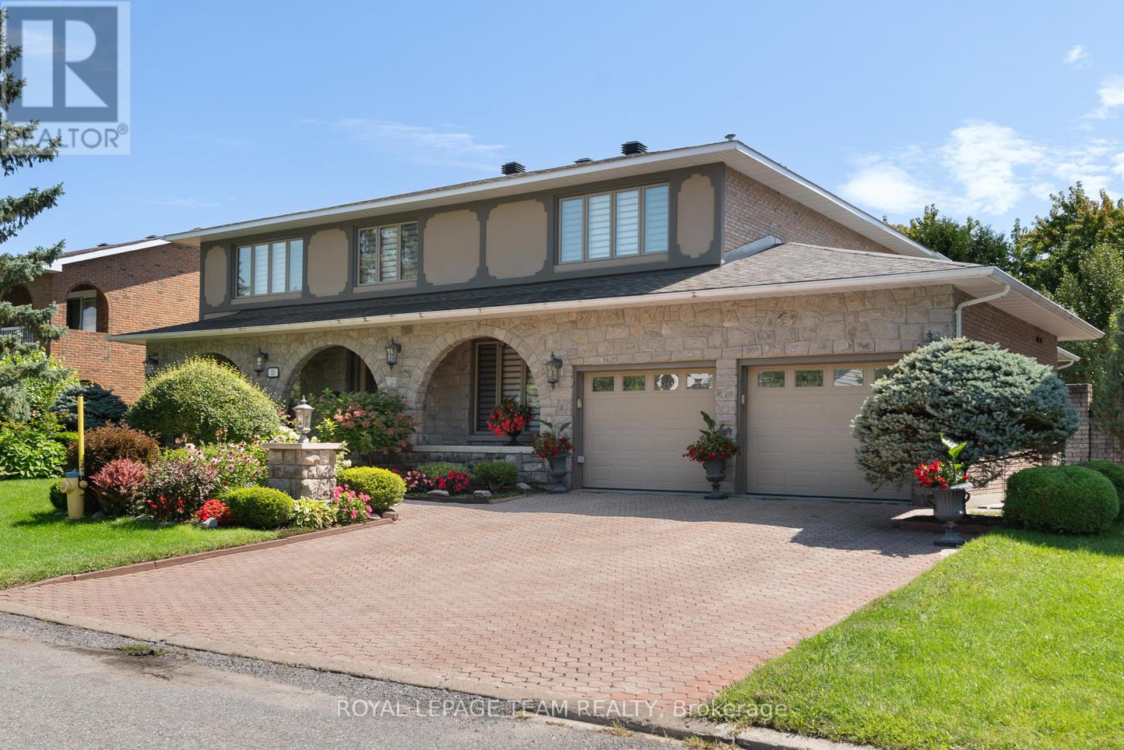 10 Nancy Avenue