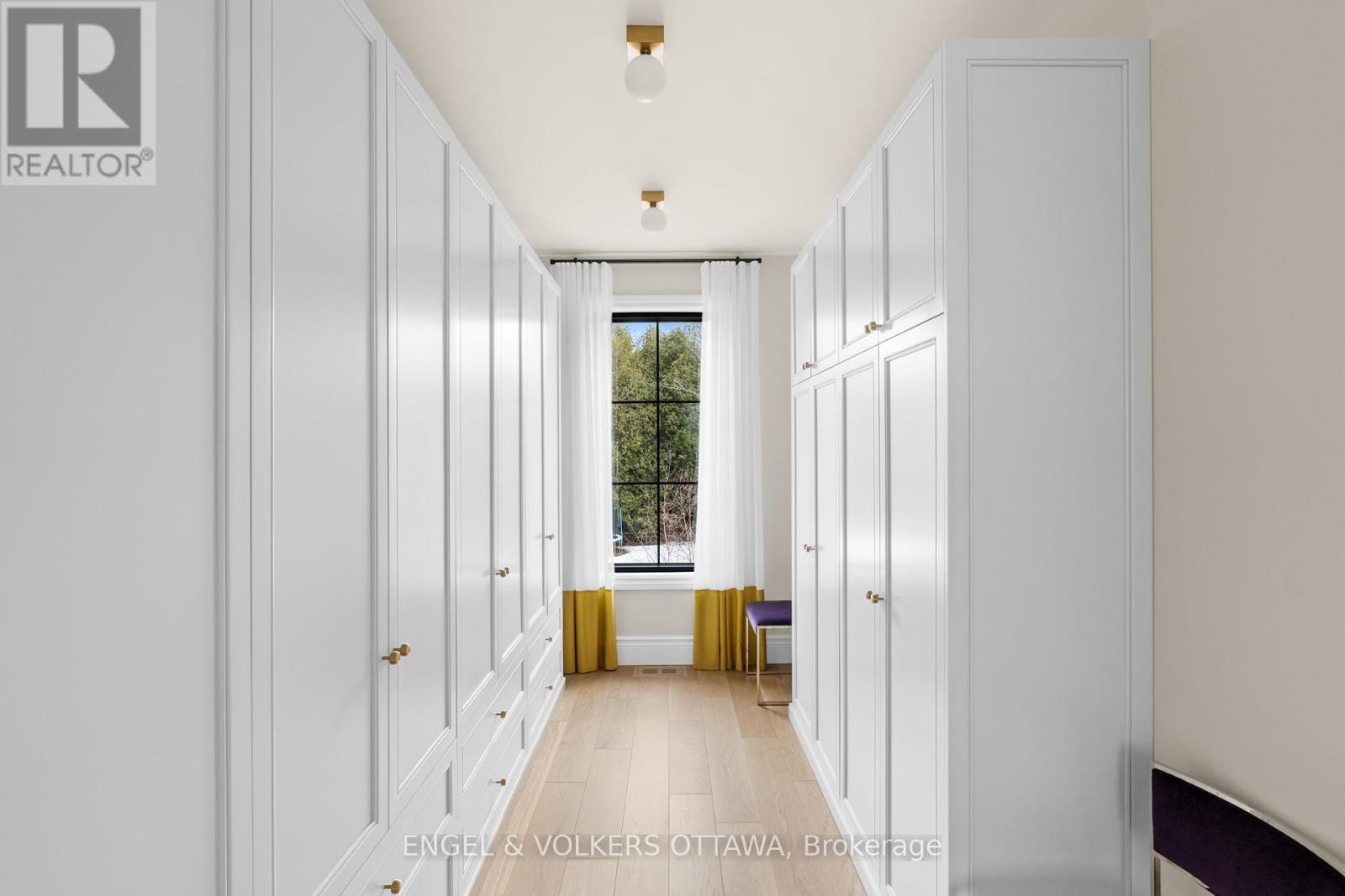 5808 Red Castle Ridge