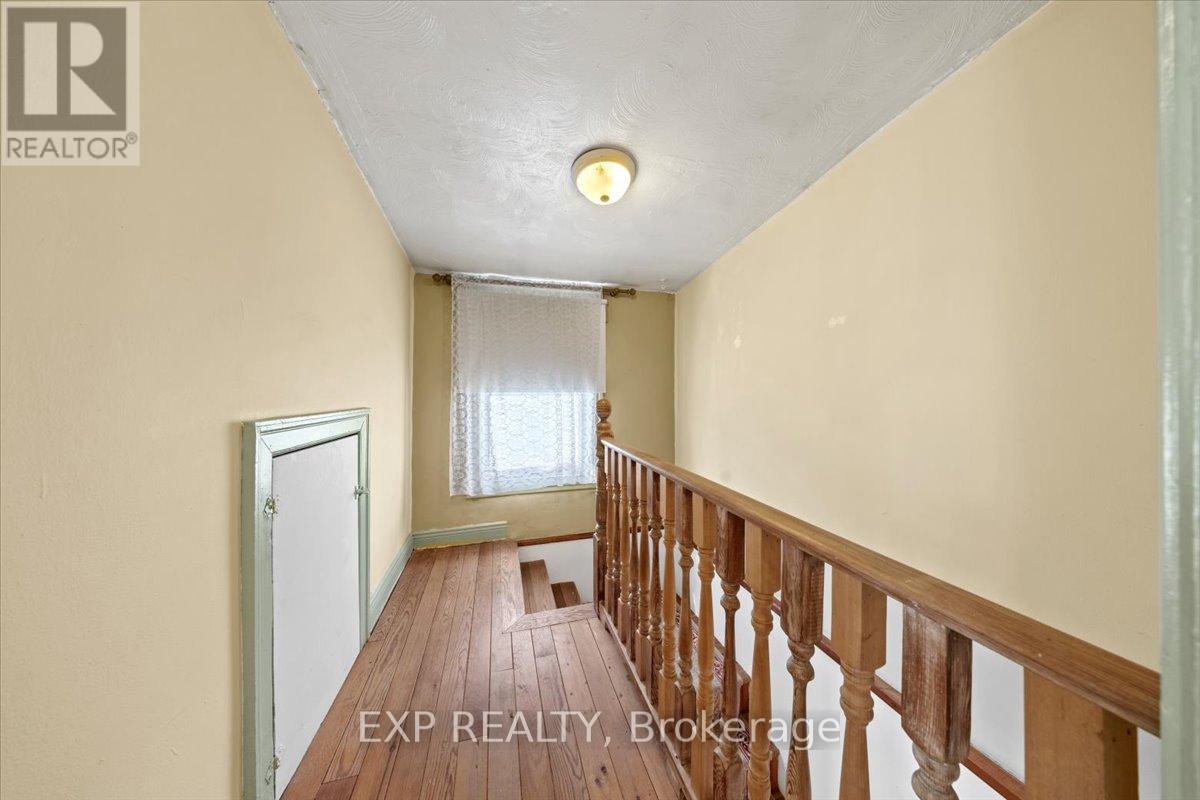 146 Laval Street