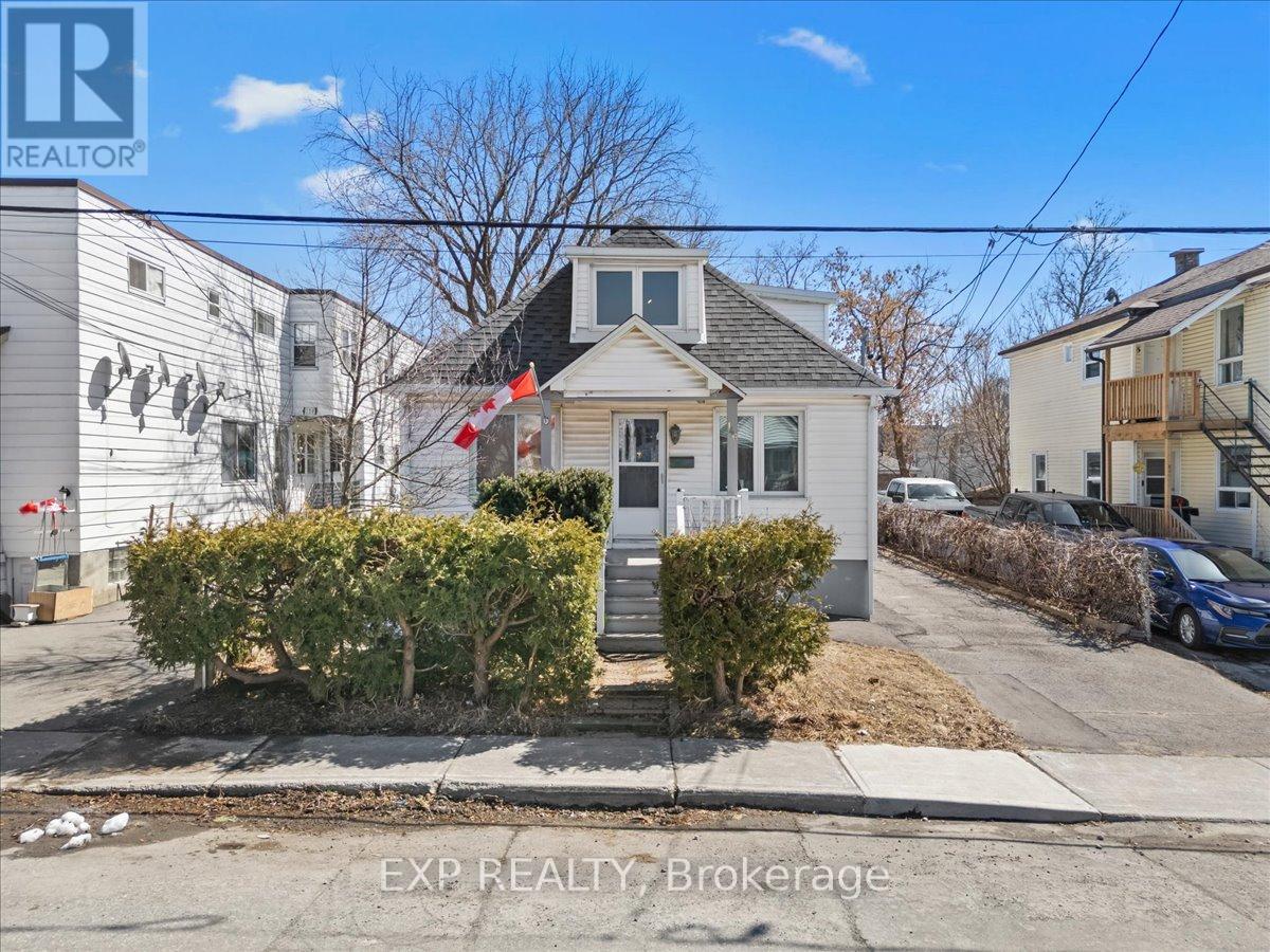 146 Laval Street