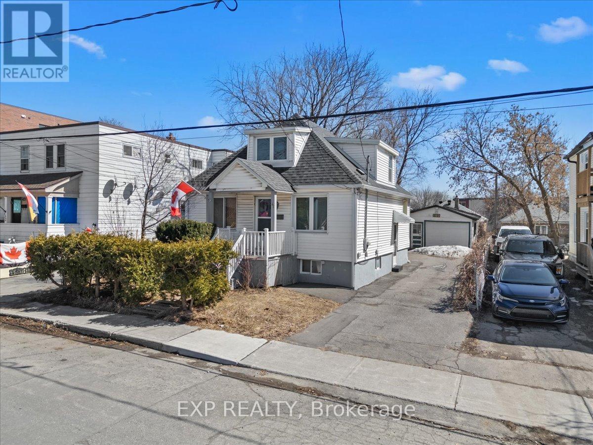 146 Laval Street