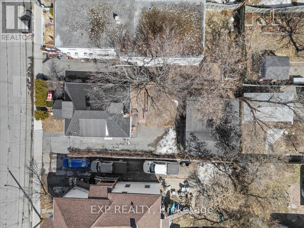 146 Laval Street