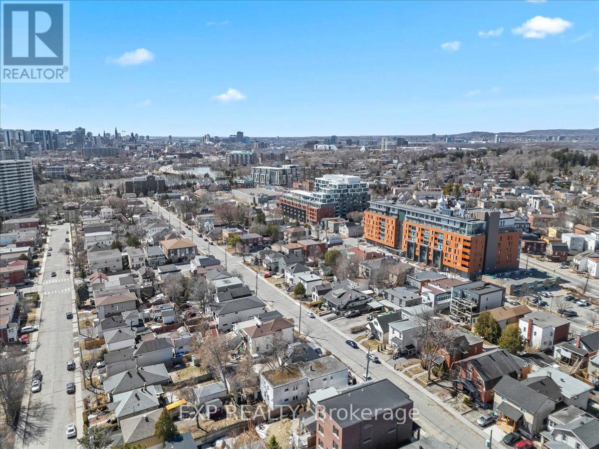 146 Laval Street