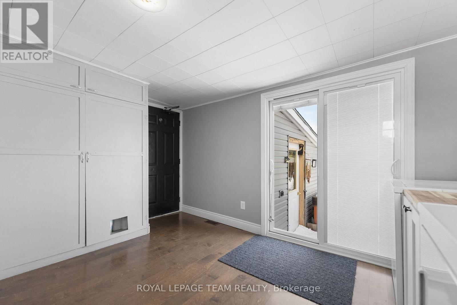 253 Mclean Street