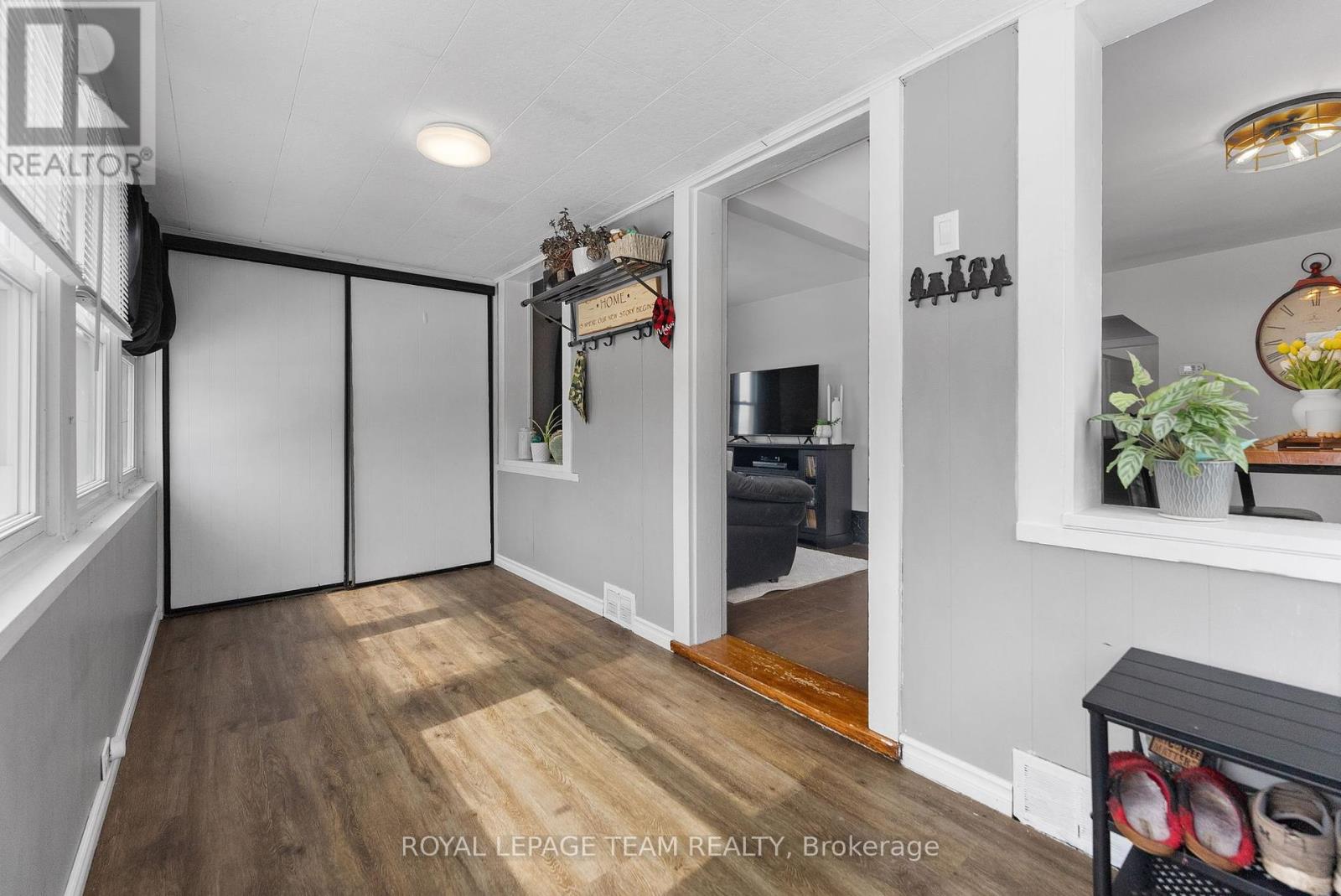253 Mclean Street