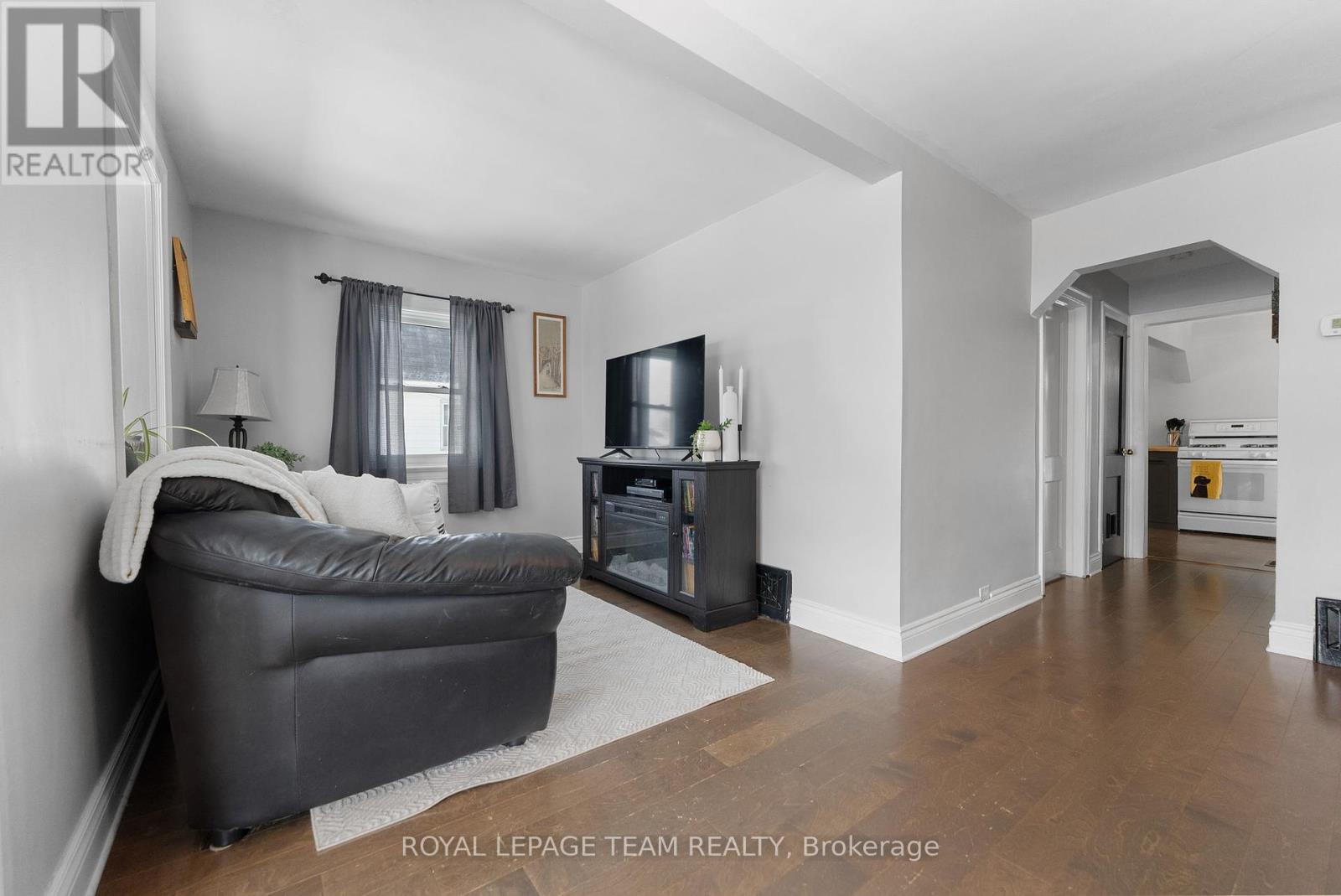 253 Mclean Street