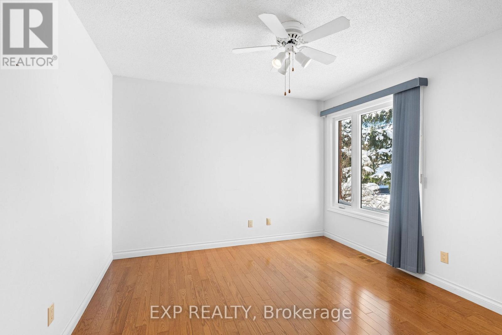 1 Heather Glen Court