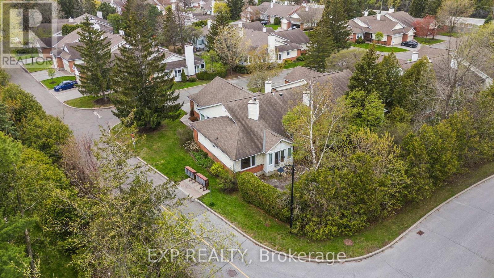 1 Heather Glen Court