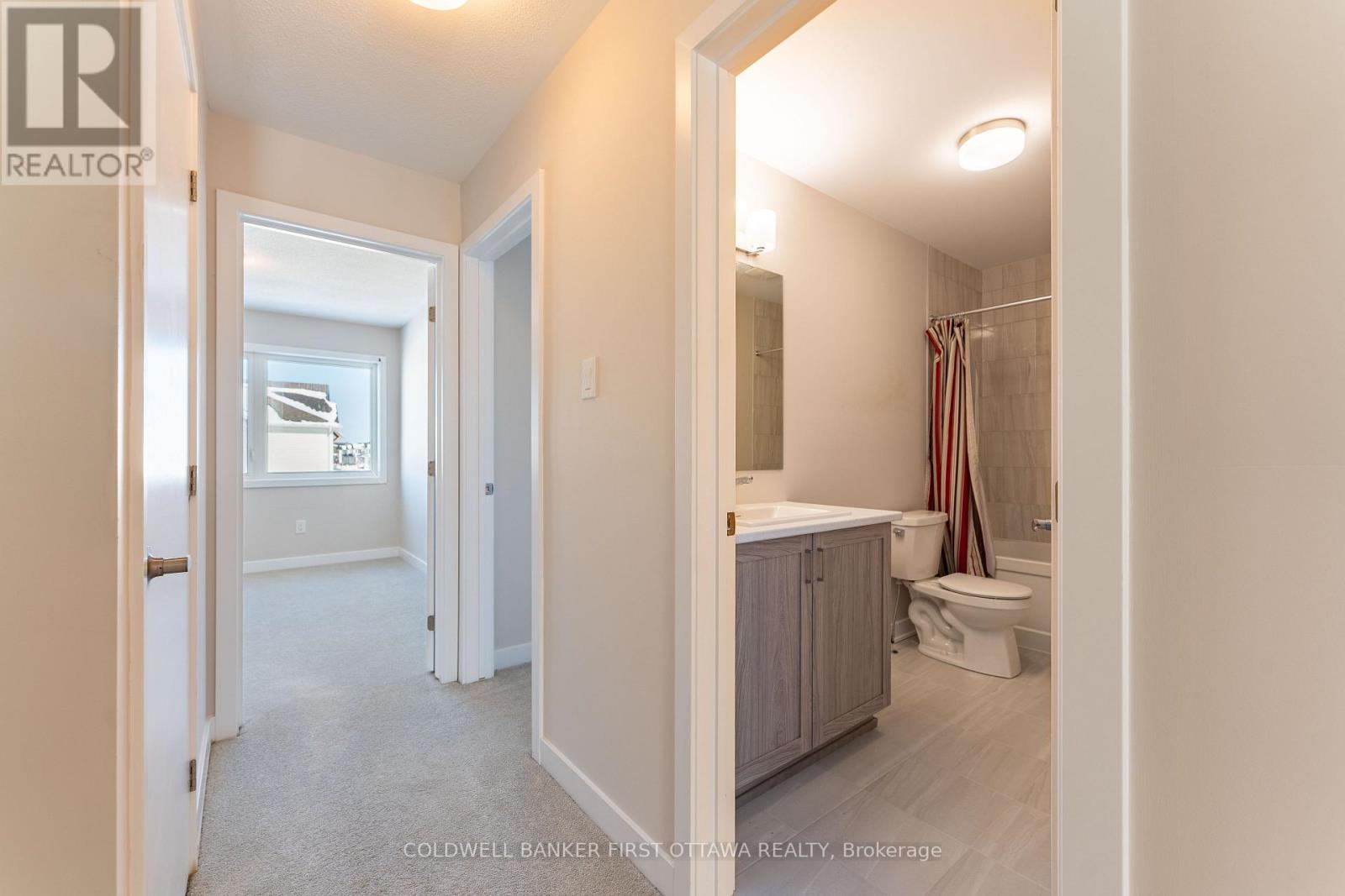834 Bascule Place