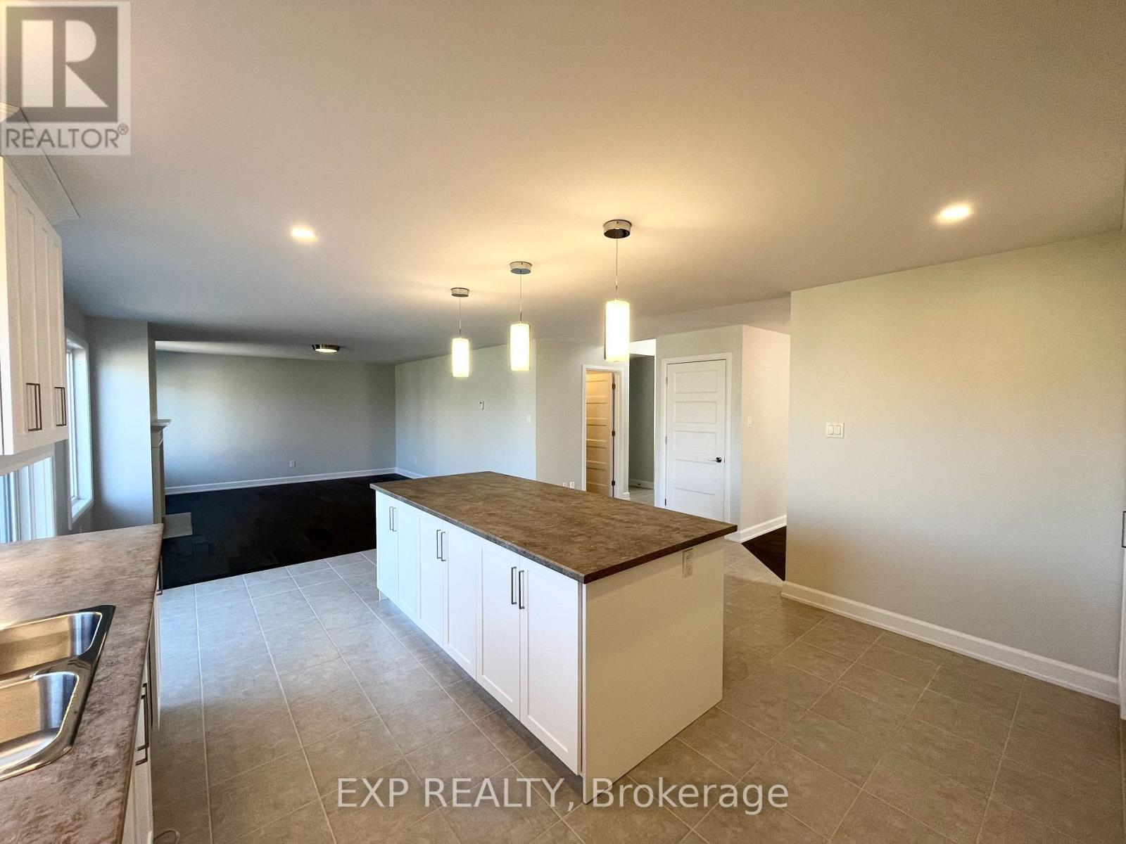 827 Solidex Place