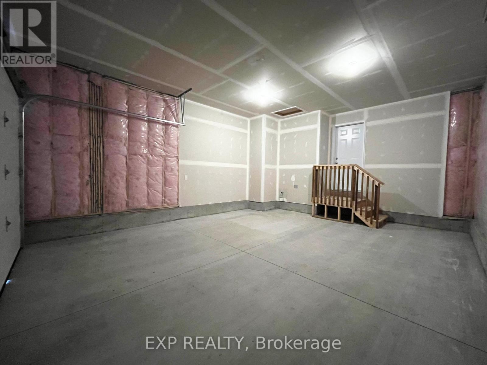 827 Solidex Place