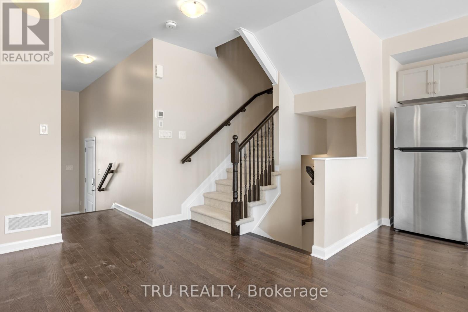 146 Attwell Private