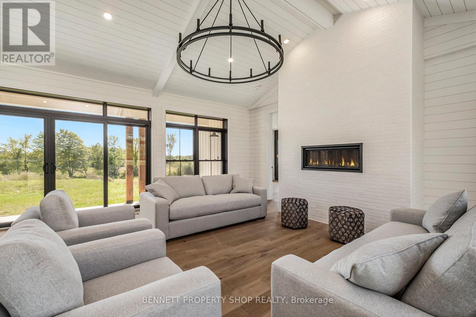 3978 Squire Road