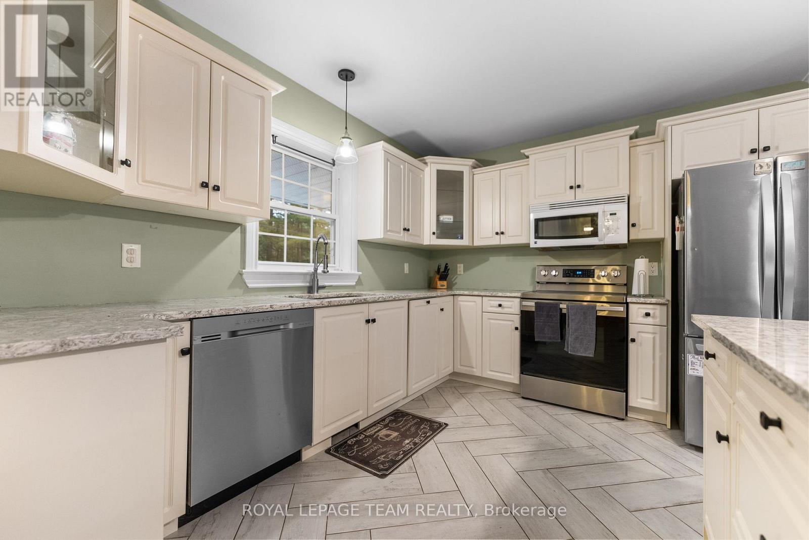 559 Mclachlan Road