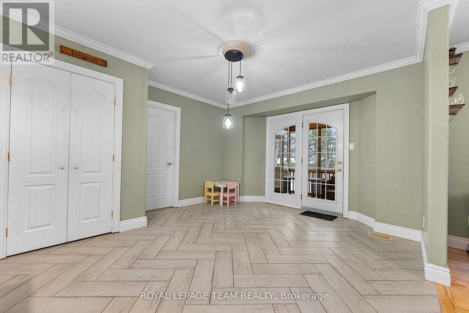 559 Mclachlan Road