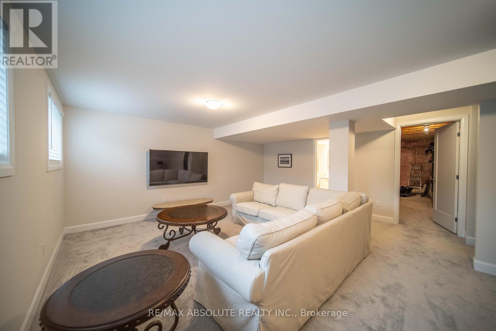 668 Parkview Terrace