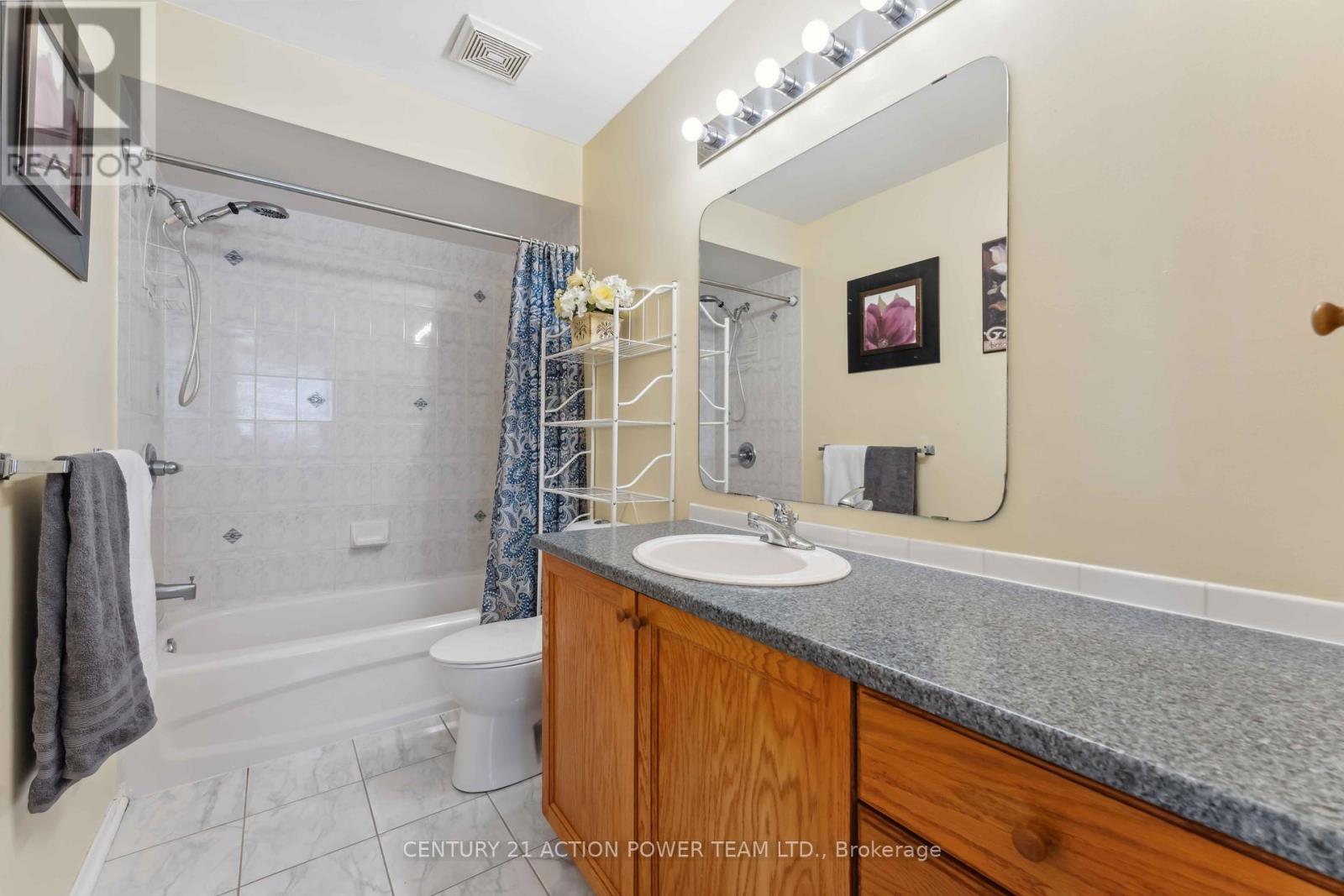 636 Aquaview Drive