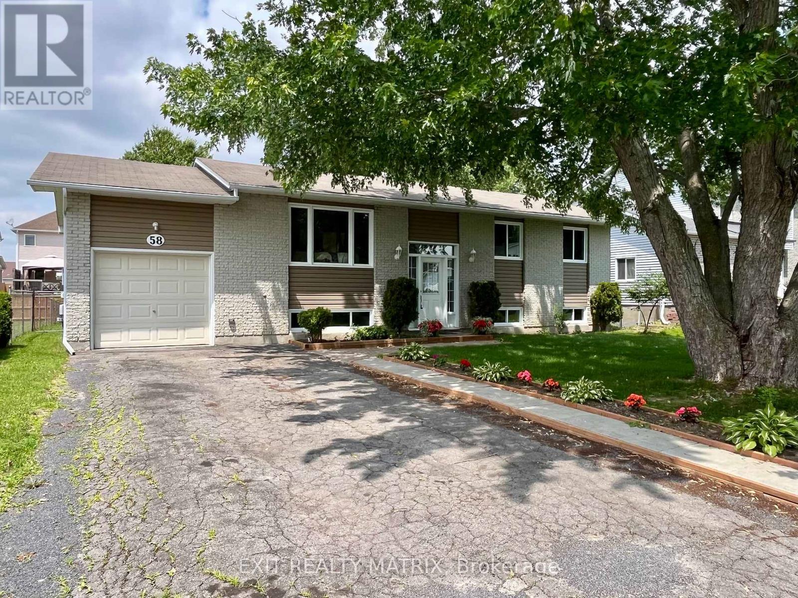 58 Castlebeau Street