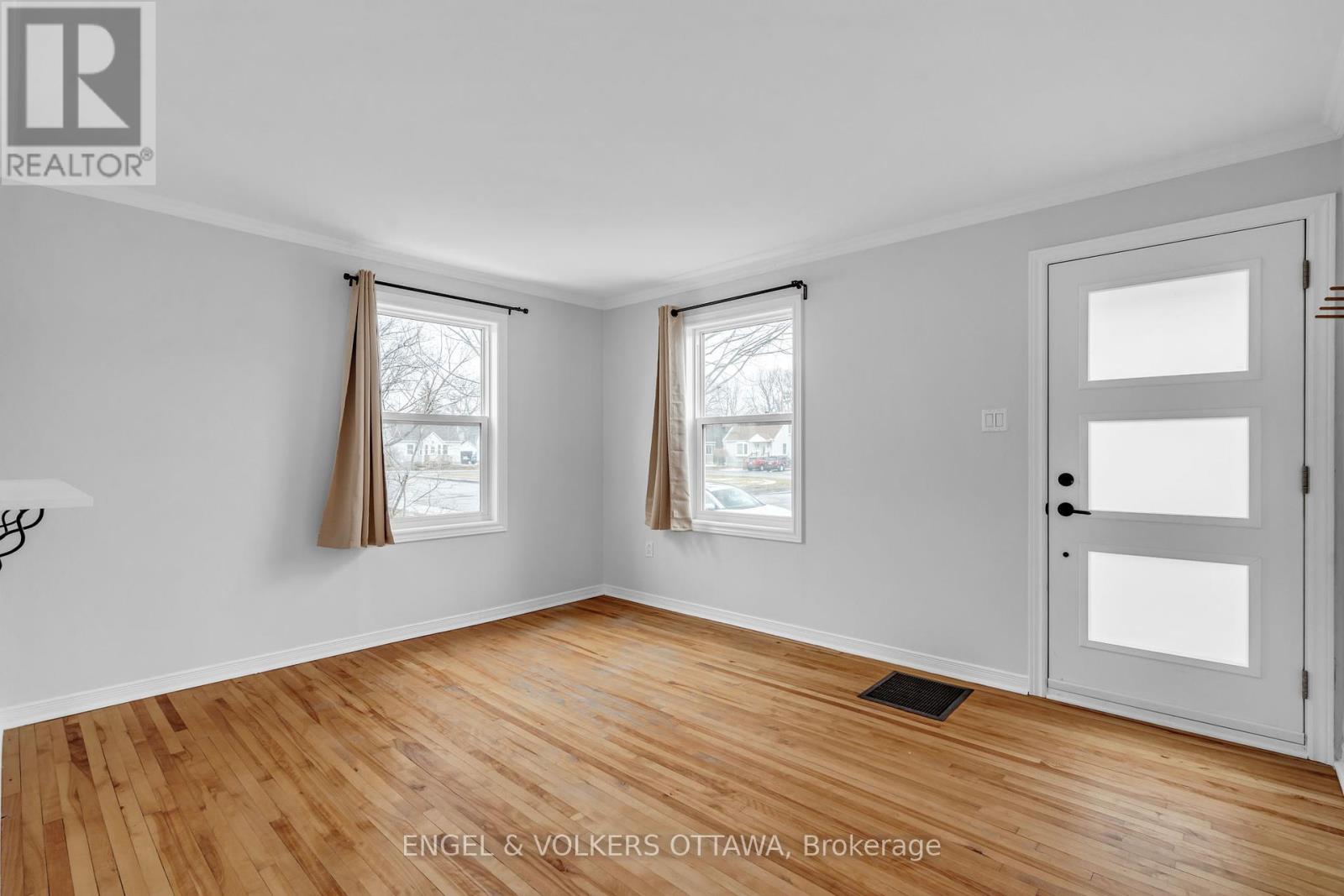 141 Crerar Avenue