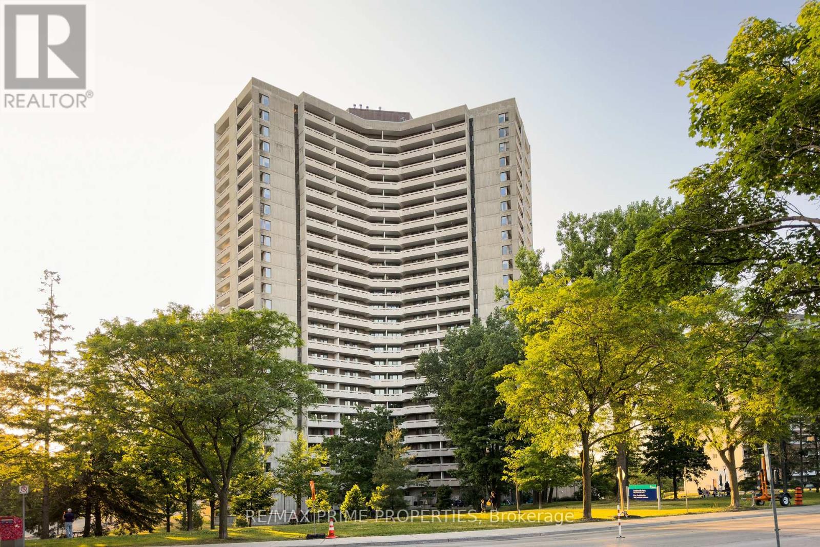 1603 - 1081 Ambleside Drive