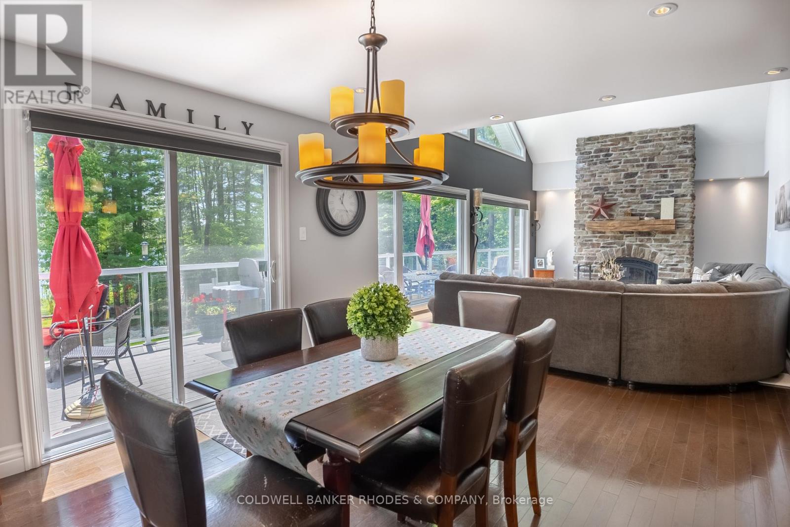 1045 Wabalac Road