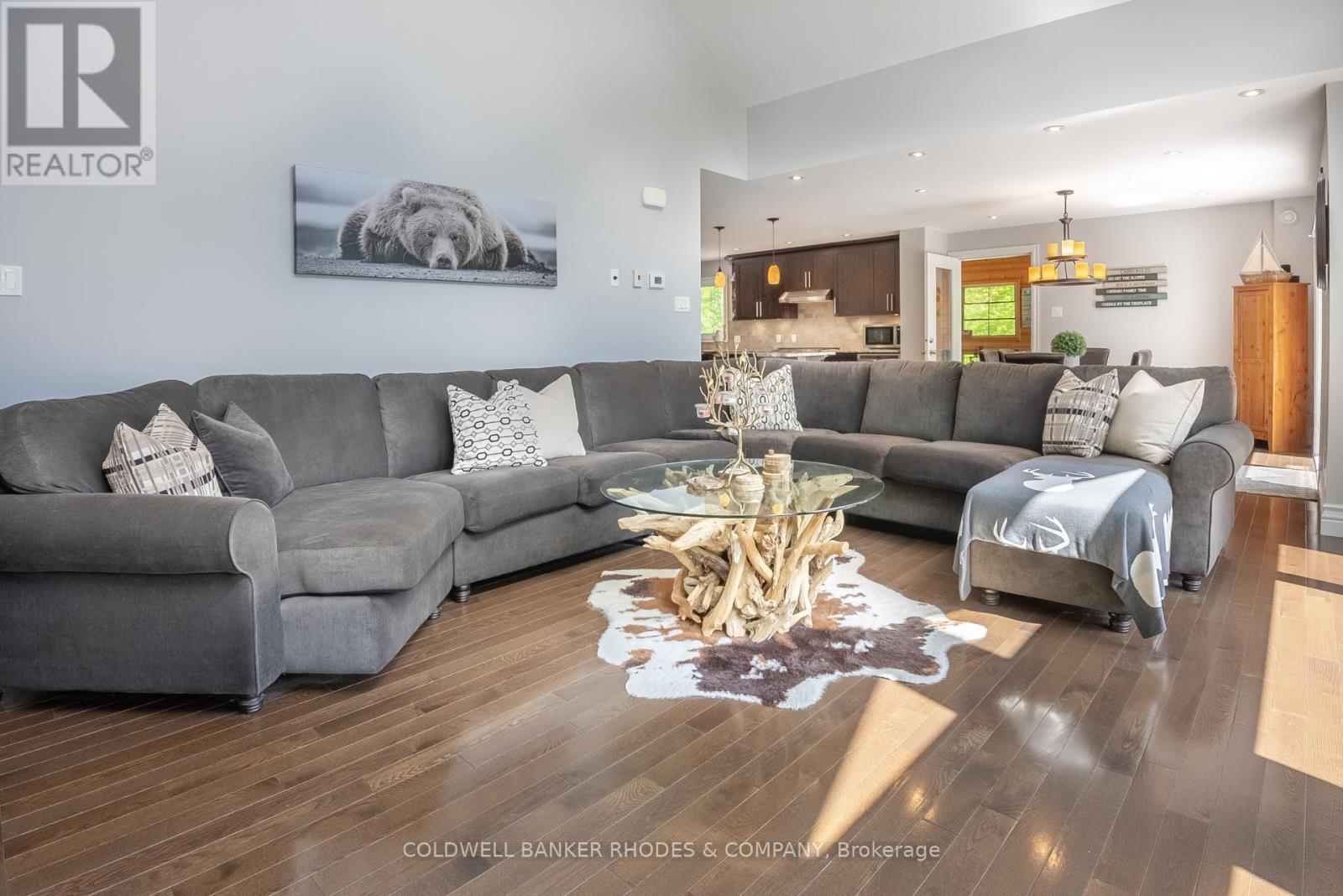 1045 Wabalac Road