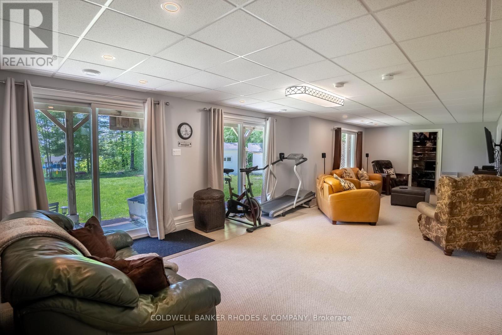 1045 Wabalac Road