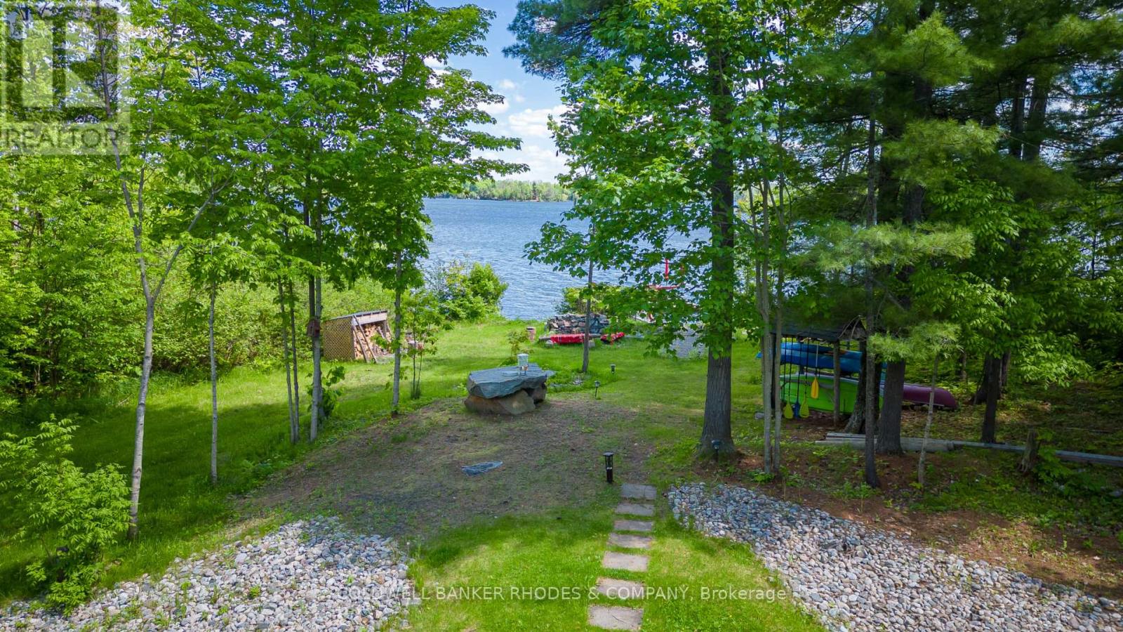 1045 Wabalac Road