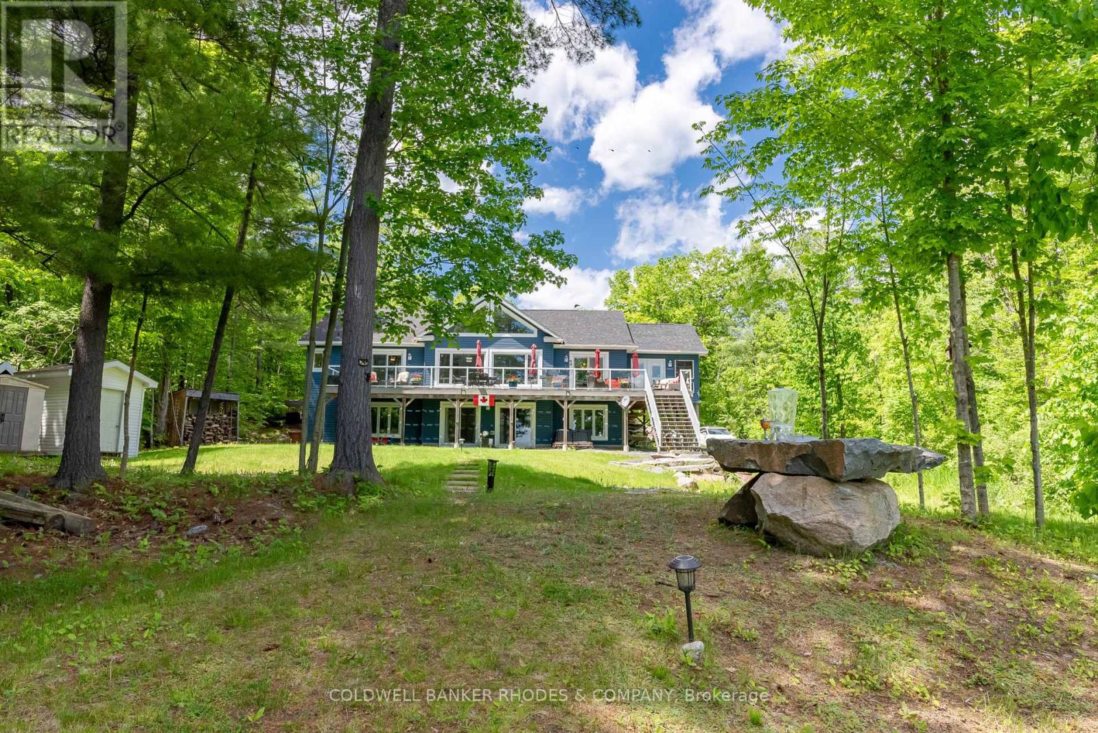 1045 Wabalac Road