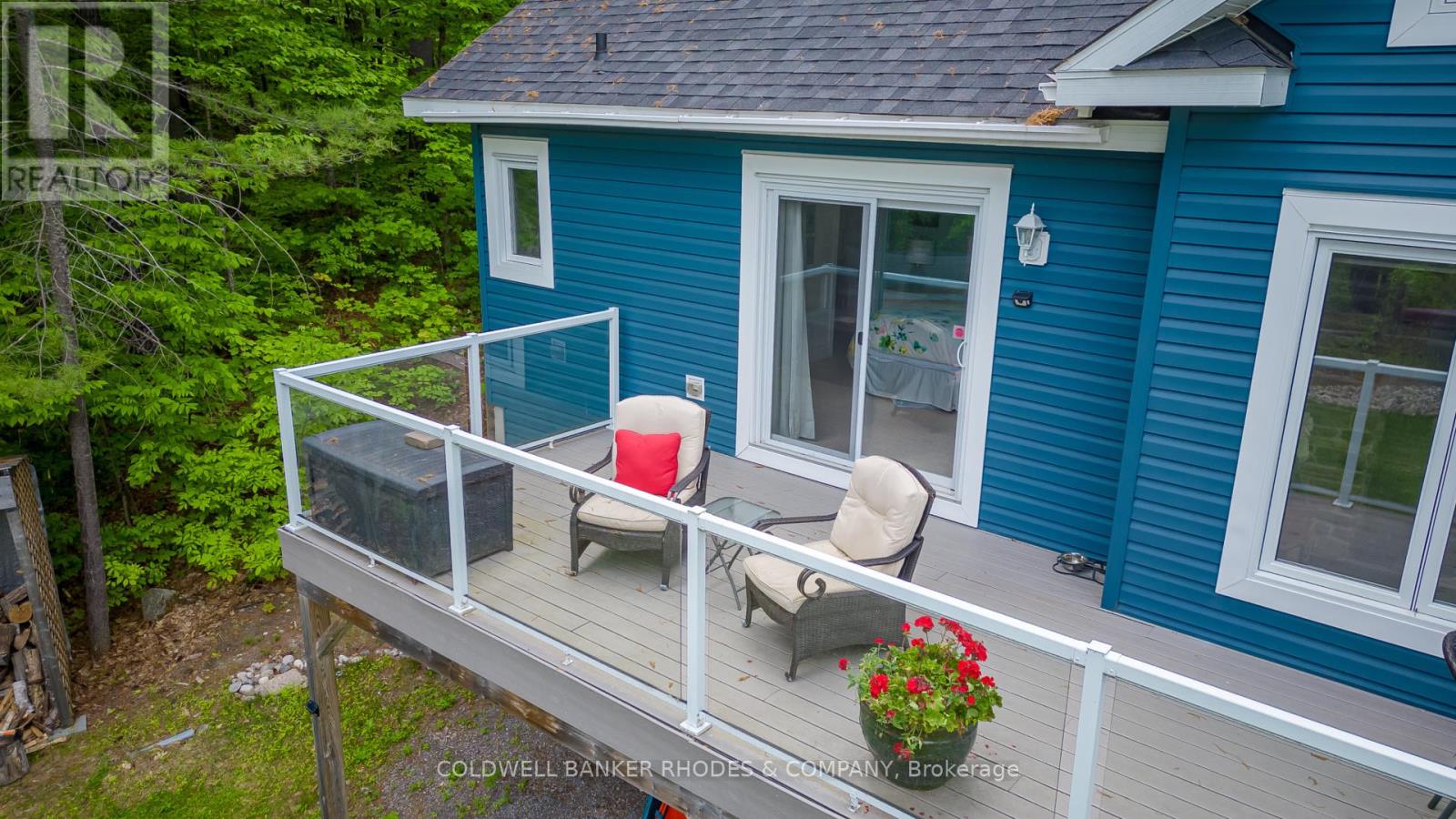 1045 Wabalac Road