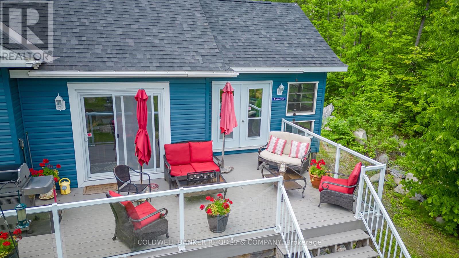 1045 Wabalac Road