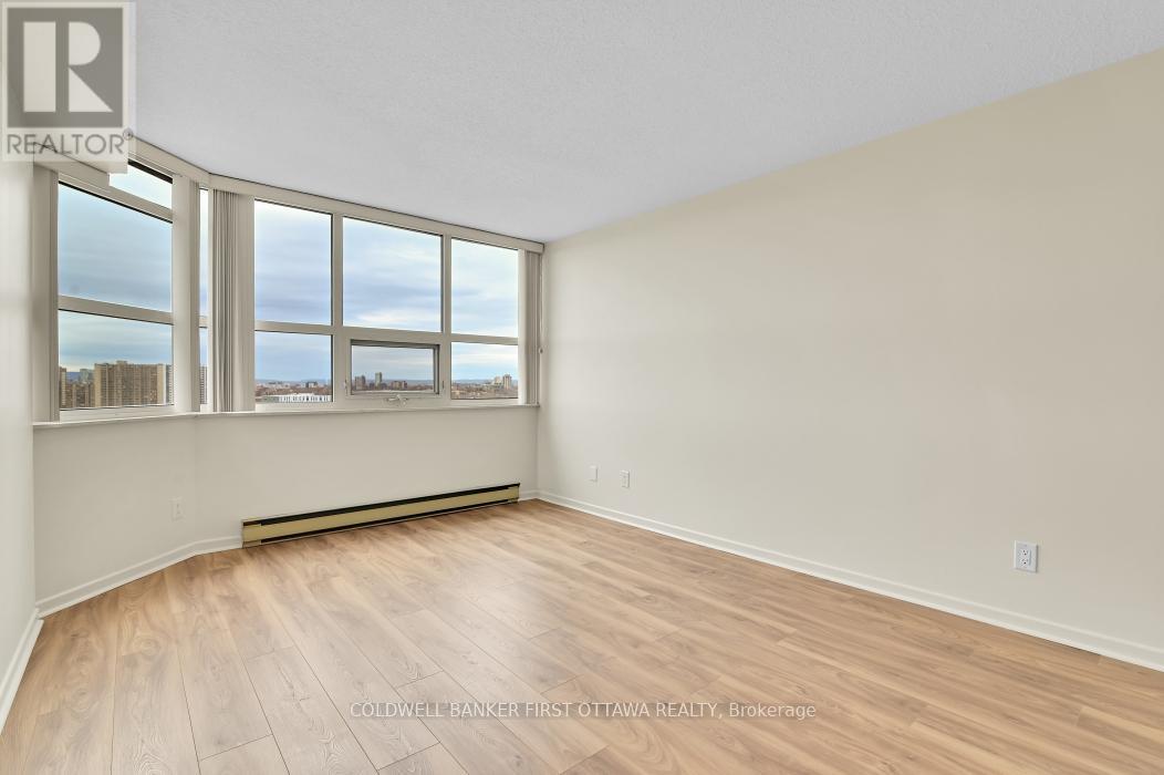 1601 - 1510 Riverside Drive